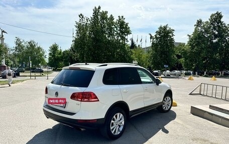 Volkswagen Touareg III, 2011 год, 1 970 000 рублей, 3 фотография