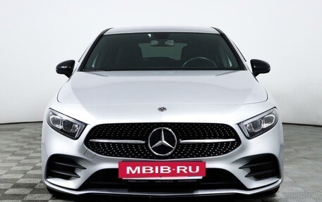 Mercedes-Benz A-Класс, 2019 год, 2 547 000 рублей, 2 фотография