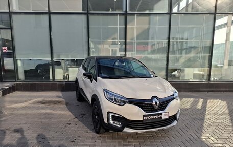 Renault Kaptur I рестайлинг, 2018 год, 1 450 000 рублей, 3 фотография