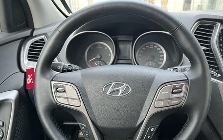 Hyundai Santa Fe III рестайлинг, 2013 год, 1 780 000 рублей, 12 фотография