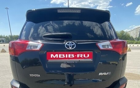 Toyota RAV4, 2014 год, 1 850 000 рублей, 6 фотография