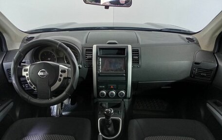 Nissan X-Trail, 2010 год, 975 000 рублей, 18 фотография