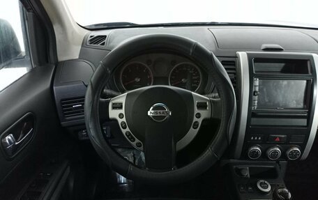 Nissan X-Trail, 2010 год, 975 000 рублей, 17 фотография