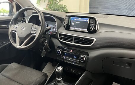 Hyundai Tucson III, 2019 год, 2 629 000 рублей, 18 фотография