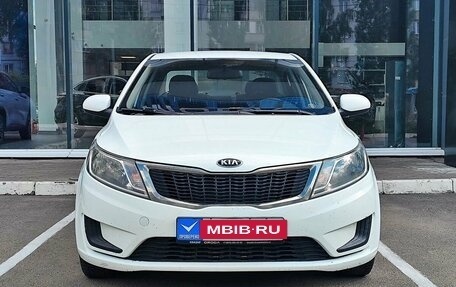 KIA Rio III рестайлинг, 2014 год, 680 000 рублей, 2 фотография