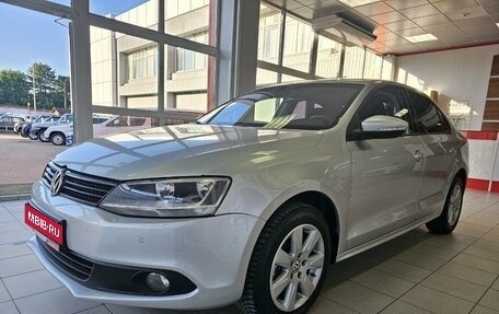 Volkswagen Jetta VI, 2011 год, 1 280 000 рублей, 1 фотография