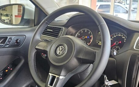 Volkswagen Jetta VI, 2011 год, 1 280 000 рублей, 21 фотография