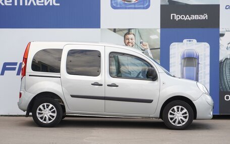 Renault Kangoo II рестайлинг, 2012 год, 899 000 рублей, 5 фотография