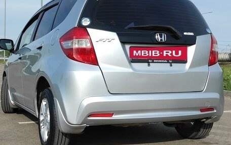 Honda Fit III, 2010 год, 865 000 рублей, 4 фотография