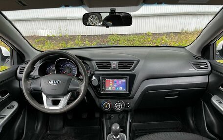 KIA Rio III рестайлинг, 2013 год, 840 000 рублей, 11 фотография