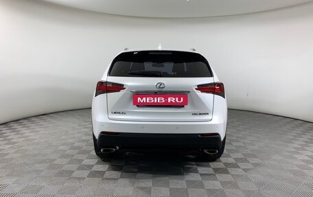 Lexus NX I, 2015 год, 2 850 000 рублей, 6 фотография