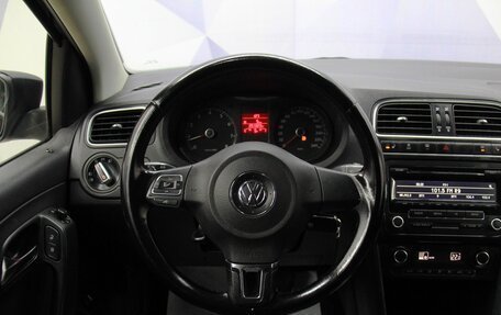 Volkswagen Polo VI (EU Market), 2011 год, 735 000 рублей, 16 фотография