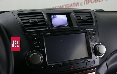 Toyota Highlander III, 2011 год, 1 899 000 рублей, 12 фотография