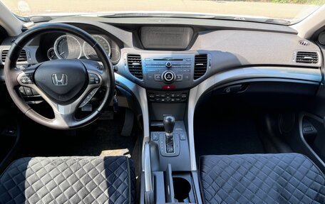Honda Accord VIII рестайлинг, 2010 год, 1 450 000 рублей, 33 фотография