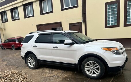 Ford Explorer VI, 2012 год, 1 700 000 рублей, 5 фотография