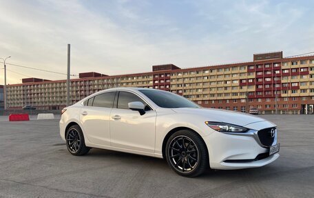 Mazda 6, 2018 год, 2 050 000 рублей, 3 фотография