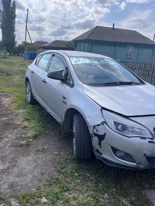 Opel Astra J, 2010 год, 650 000 рублей, 6 фотография