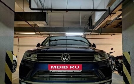 Volkswagen Touareg III, 2015 год, 3 500 000 рублей, 8 фотография