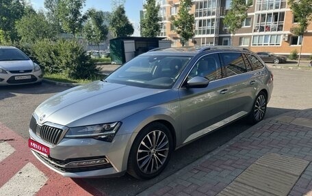 Skoda Superb III рестайлинг, 2019 год, 4 000 000 рублей, 1 фотография