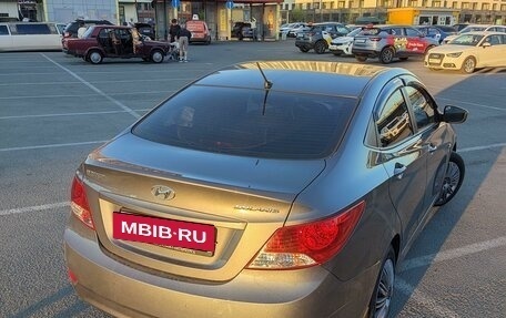 Hyundai Solaris II рестайлинг, 2014 год, 900 000 рублей, 8 фотография