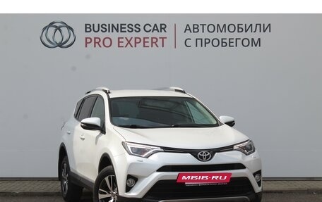 Toyota RAV4, 2018 год, 2 910 000 рублей, 3 фотография
