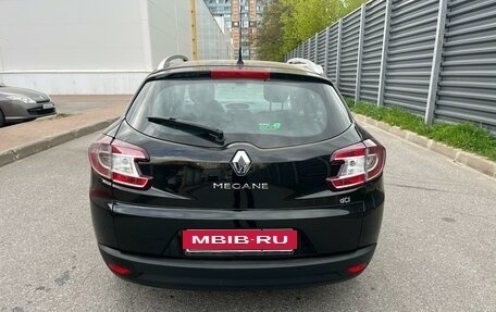 Renault Megane III, 2015 год, 950 000 рублей, 6 фотография