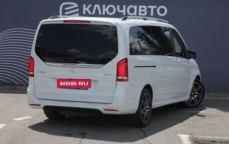 Mercedes-Benz V-Класс, 2018 год, 4 950 000 рублей, 2 фотография