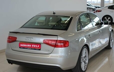 Audi A4, 2012 год, 1 490 000 рублей, 4 фотография