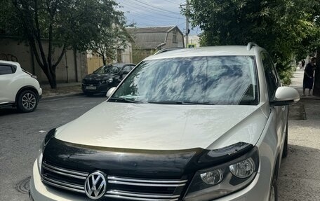 Volkswagen Tiguan I, 2011 год, 1 550 000 рублей, 2 фотография