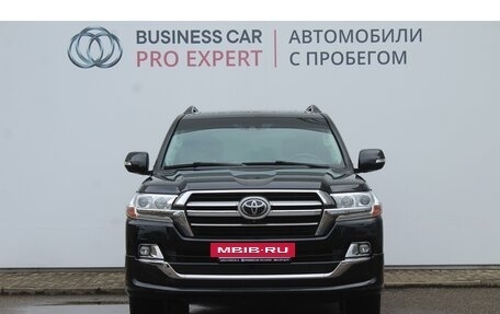 Toyota Land Cruiser 200, 2018 год, 8 998 000 рублей, 2 фотография