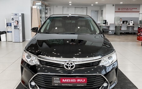 Toyota Camry, 2016 год, 2 395 000 рублей, 2 фотография