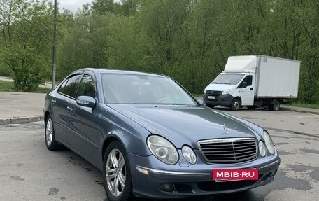 Mercedes-Benz E-Класс, 2005 год, 846 000 рублей, 3 фотография