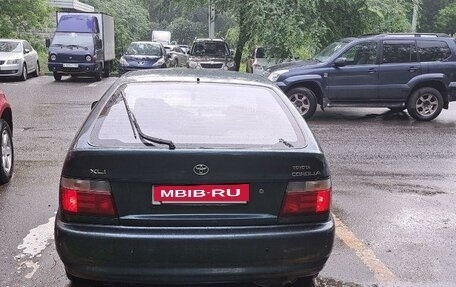 Toyota Corolla, 1995 год, 300 000 рублей, 4 фотография