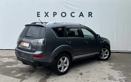 Mitsubishi Outlander III рестайлинг 3, 2008 год, 1 360 000 рублей, 5 фотография