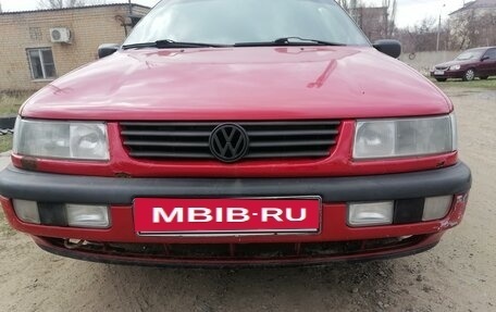 Volkswagen Passat B4, 1995 год, 190 000 рублей, 2 фотография