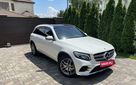 Mercedes-Benz GLC, 2017 год, 3 990 000 рублей, 3 фотография