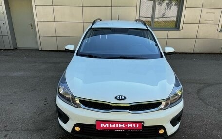 KIA Rio IV, 2018 год, 1 520 000 рублей, 2 фотография