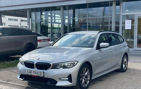 BMW 3 серия, 2019 год, 3 120 000 рублей, 2 фотография