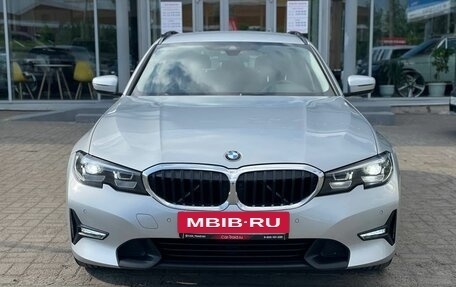 BMW 3 серия, 2019 год, 3 120 000 рублей, 3 фотография