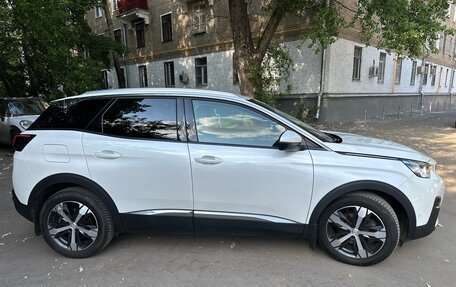 Peugeot 3008 II, 2017 год, 1 885 000 рублей, 9 фотография