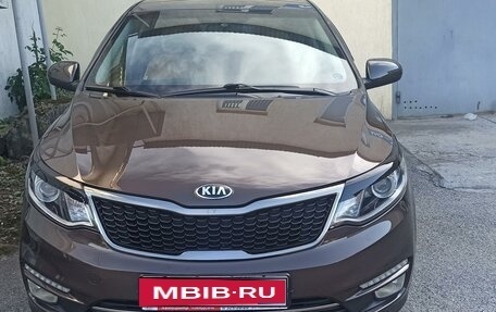 KIA Rio III рестайлинг, 2015 год, 1 350 000 рублей, 1 фотография