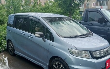 Honda Freed I, 2013 год, 1 400 000 рублей, 1 фотография