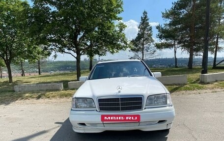 Mercedes-Benz C-Класс, 1997 год, 270 000 рублей, 3 фотография