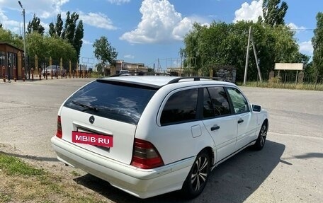 Mercedes-Benz C-Класс, 1997 год, 270 000 рублей, 4 фотография