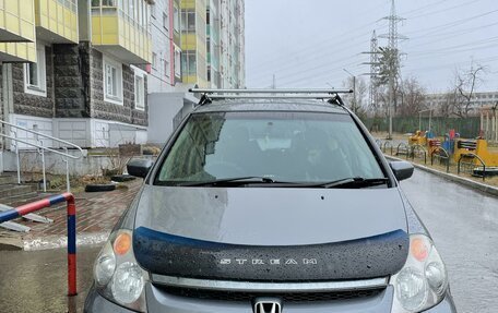 Honda Stream I рестайлинг, 2005 год, 760 000 рублей, 14 фотография