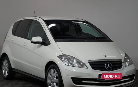 Mercedes-Benz A-Класс, 2010 год, 719 000 рублей, 3 фотография