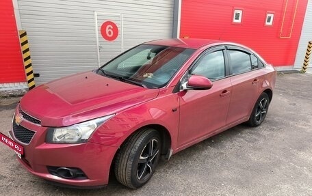 Chevrolet Cruze II, 2011 год, 609 000 рублей, 1 фотография