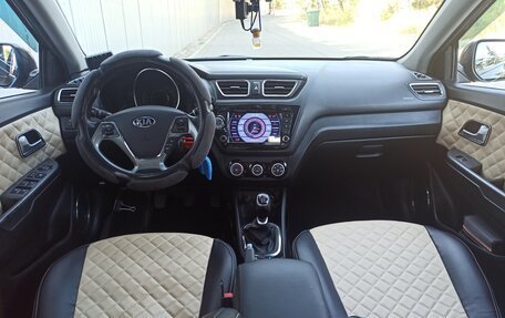 KIA Rio III рестайлинг, 2015 год, 1 350 000 рублей, 6 фотография