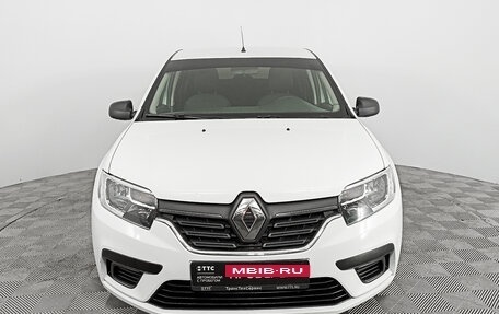 Renault Logan II, 2018 год, 1 000 000 рублей, 2 фотография