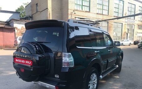 Mitsubishi Pajero IV, 2011 год, 2 600 000 рублей, 5 фотография